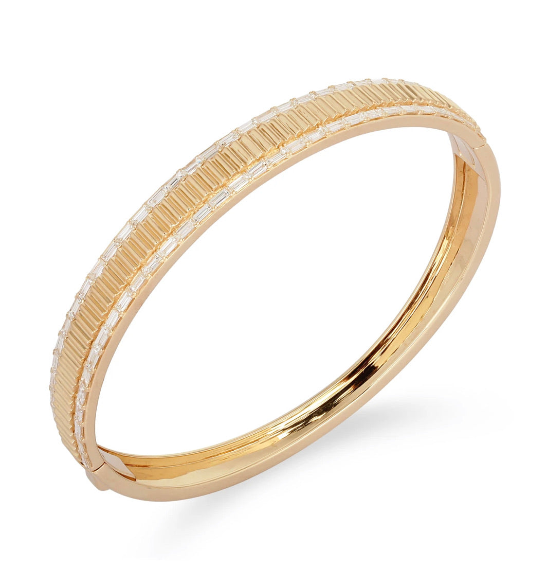 Baguette Outline Textured Bangle